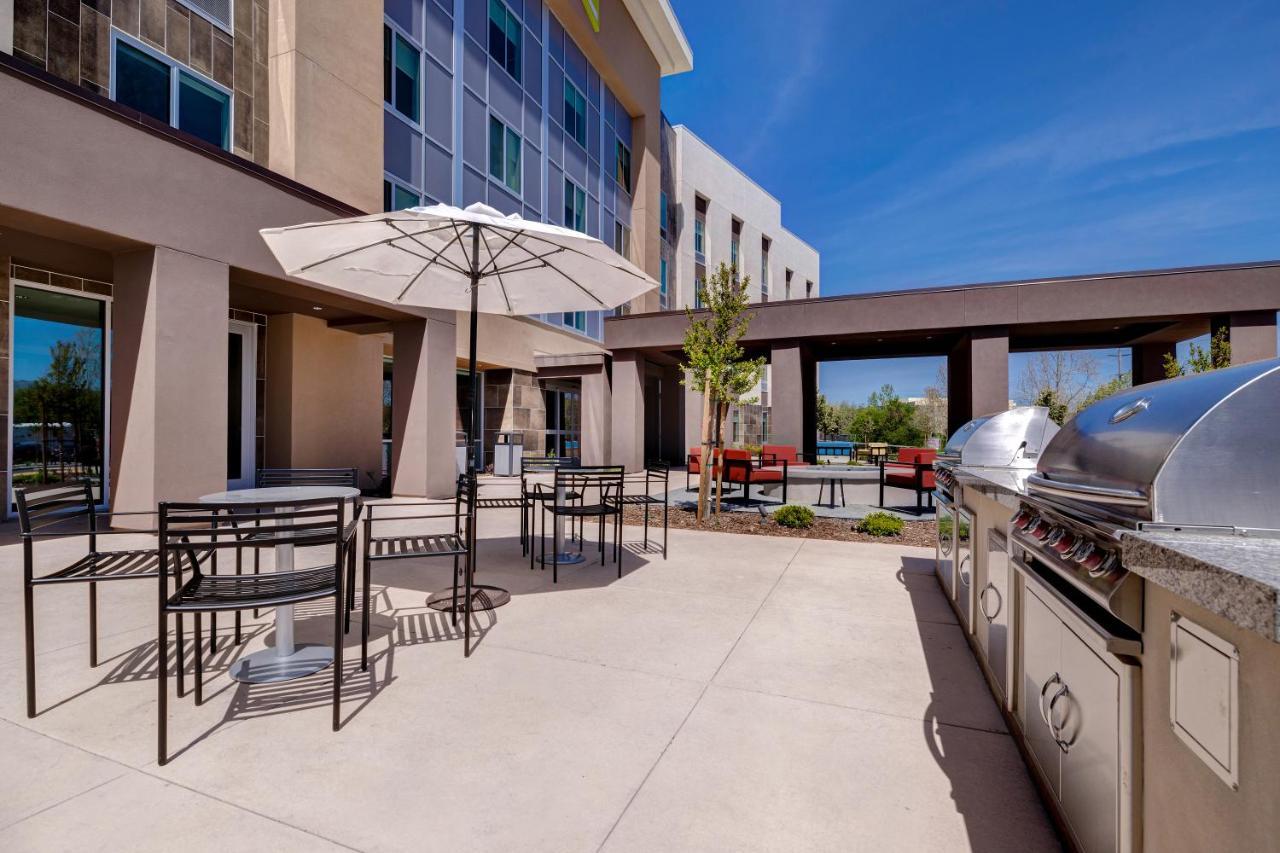 Home2 Suites By Hilton Petaluma Extérieur photo